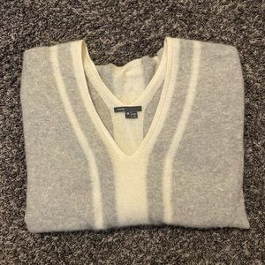 VINCE cashmere sweater